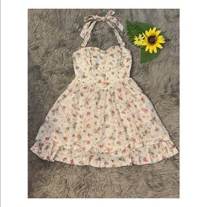 🌻Floral Guess Sweetheart Dress Size Three